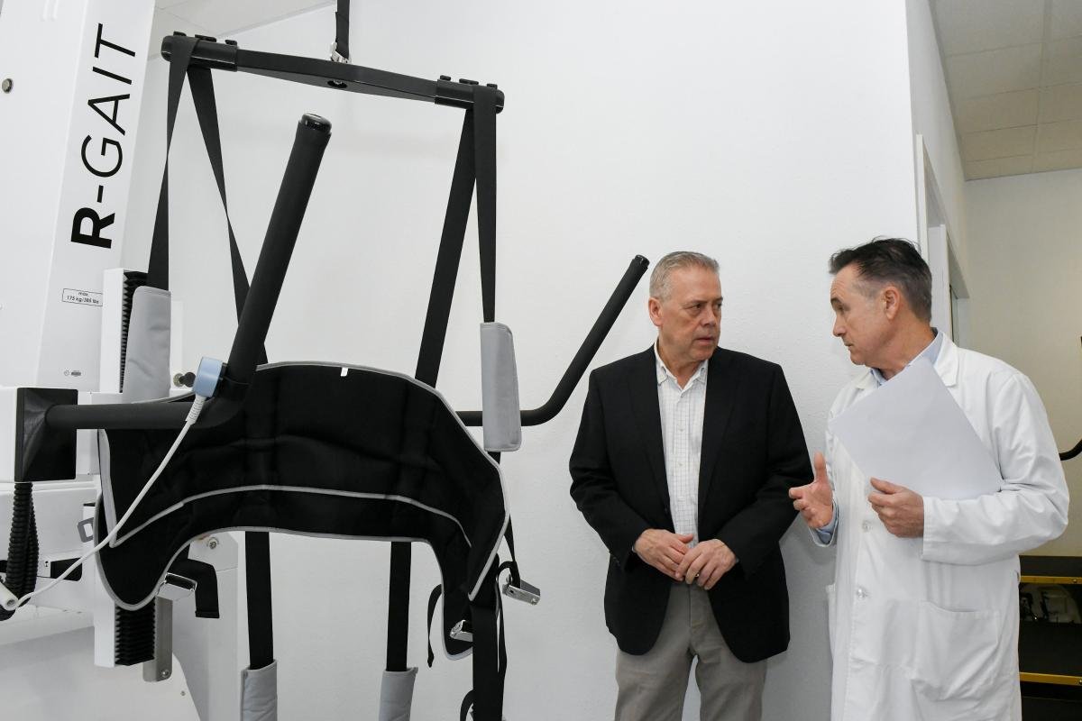 Equipamiento del Hospital Gil Casares de Santiago de Compostela